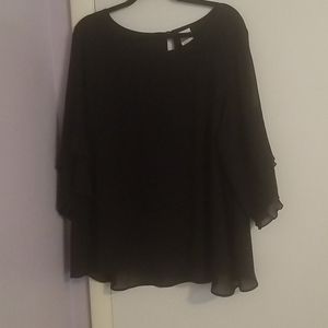 Meri Syke Black Bell Sleeve Shirt Plus Size 2X
